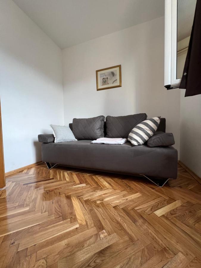 Ksenia Guesthouse Apartments And Studios Budva Eksteriør billede