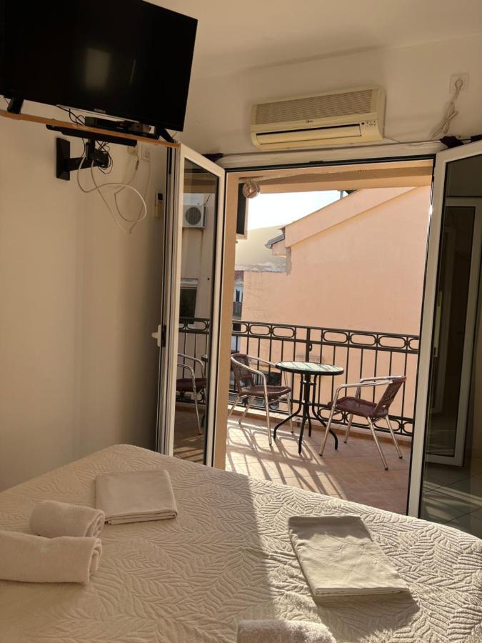 Ksenia Guesthouse Apartments And Studios Budva Eksteriør billede